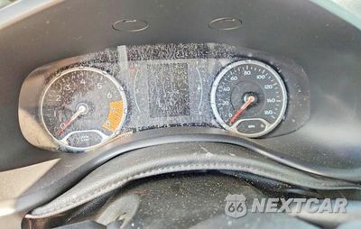 Zdjęcie 9 z 12 samochodu: 2019 JEEP RENEGADE LATITUDE VIN:ZACNJABB2KPK76908 - miniatura