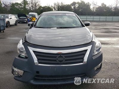 Piąte zdjęcie samochodu w środku: 2015 NISSAN ALTIMA 2.5 SV VIN:1N4AL3APXFC451135 - miniatura