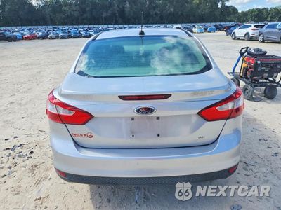 Zdjęcie 6 z 12 samochodu: 2014 FORD FOCUS SE VIN:1FADP3F21EL153134 - miniatura