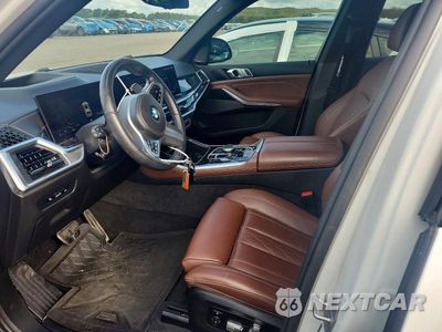 Zdjęcie 7 z 13 samochodu: 2025 BMW X5 XDRIVE40I VIN:5UX23EU09S9X15993 - miniatura