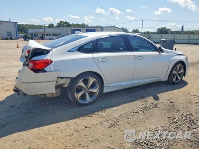 Trzecie zdjęcie samochodu z tyłu: 2018 HONDA ACCORD TOURING VIN:1HGCV2F97JA012398 - miniatura