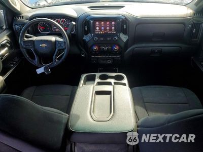 Zdjęcie 8 z 12 samochodu: 2019 CHEVROLET SILVERADO K1500 LT VIN:3GCUYDED3KG213391 - miniatura