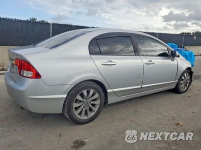 Trzecie zdjęcie samochodu z tyłu: 2010 HONDA CIVIC EXL VIN:19XFA1F94AE039590 - miniatura