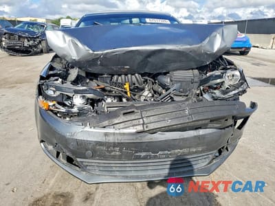 Piąte zdjęcie samochodu w środku: 2014 VOLKSWAGEN JETTA BASE VIN:3VW2K7AJ8EM237324 - miniatura