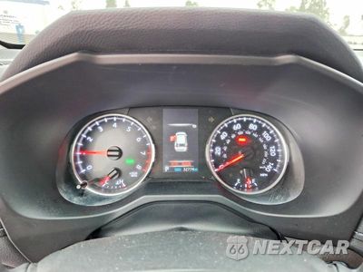 Zdjęcie 9 z 12 samochodu: 2022 TOYOTA RAV4 XLE PREMIUM VIN:2T3C1RFV4NW217068 - miniatura