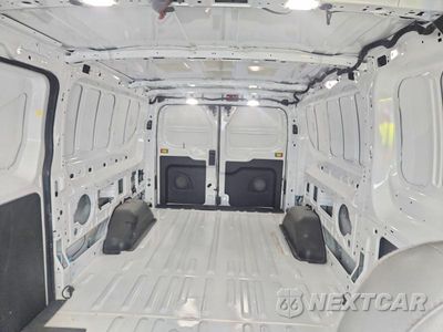 Zdjęcie 10 z 13 samochodu: 2025 FORD TRANSIT T-150 VIN:1FTYE1Y89SKA53100 - miniatura