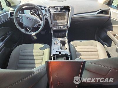 Zdjęcie 8 z 13 samochodu: 2017 FORD FUSION SE VIN:3FA6P0H75HR211932 - miniatura