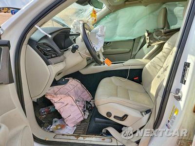 Zdjęcie 7 z 13 samochodu: 2023 VOLVO XC90 PLUS VIN:YV4L12PN5P1960746 - miniatura