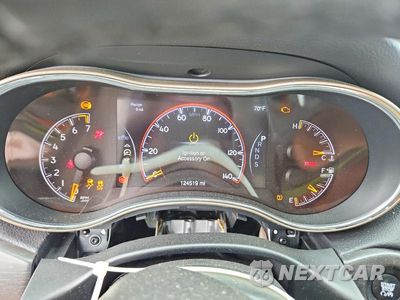 Zdjęcie 9 z 12 samochodu: 2015 JEEP GRAND CHEROKEE LIMITED VIN:1C4RJFBG7FC158098 - miniatura