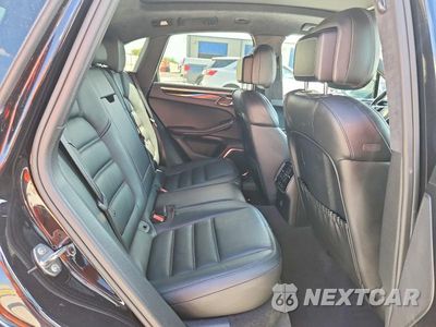 Zdjęcie 11 z 14 samochodu: 2017 PORSCHE MACAN TURBO VIN:WP1AF2A57HLB61575 - miniatura