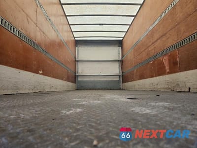 Zdjęcie 10 z 13 samochodu: 2017 ISUZU NRR BOX TRUCK VIN:JALE5W165H7301894 - miniatura