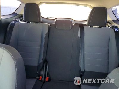 Zdjęcie 10 z 13 samochodu: 2018 FORD ESCAPE S VIN:1FMCU0F78JUB86852 - miniatura
