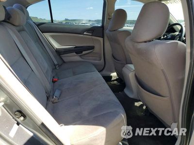 Zdjęcie 10 z 13 samochodu: 2011 HONDA ACCORD LXP VIN:1HGCP2F41BA066215 - miniatura