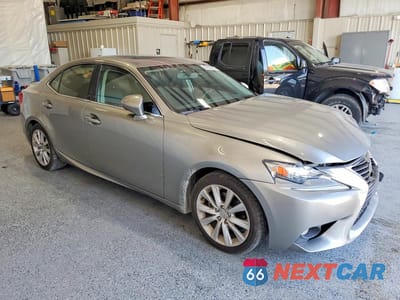 Czwarte zdjęcie samochodu z boku: 2015 LEXUS IS 250 VIN:JTHBF1D26F5054938 - miniatura