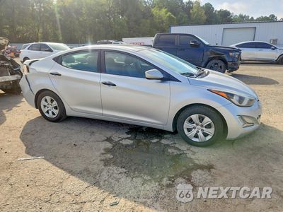 Czwarte zdjęcie samochodu z boku: 2016 HYUNDAI ELANTRA SE VIN:5NPDH4AE9GH677041 - miniatura