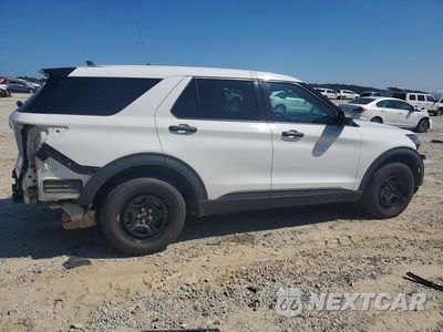 Trzecie zdjęcie samochodu z tyłu: 2021 FORD EXPLORER POLICE INTERCEPTOR VIN:1FM5K8AB1MGA19504 - miniatura