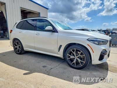 Czwarte zdjęcie samochodu z boku: 2021 BMW X5 SDRIVE 40I VIN:5UXCR4C06M9H58000 - miniatura