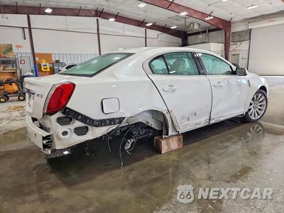Trzecie zdjęcie samochodu z tyłu: 2011 LINCOLN MKS VIN:1LNHL9DR5BG600235 - miniatura