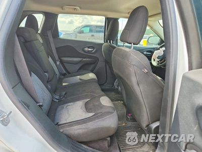 Zdjęcie 10 z 12 samochodu: 2016 JEEP CHEROKEE SPORT VIN:1C4PJLAB9GW307168 - miniatura