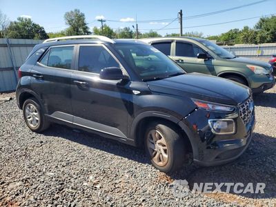 Czwarte zdjęcie samochodu z boku: 2020 HYUNDAI VENUE SEL VIN:KMHRC8A34LU059017 - miniatura