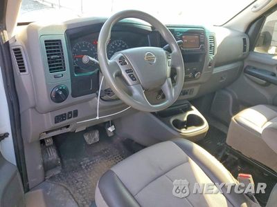 Zdjęcie 8 z 13 samochodu: 2018 NISSAN NV 1500 VIN:1N6BF0KM4JN802494 - miniatura