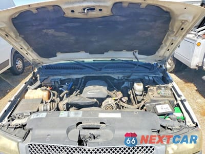 Zdjęcie 11 z 12 samochodu: 2004 CHEVROLET SILVERADO C2500 VIN:1GBGC24U54E367732 - miniatura