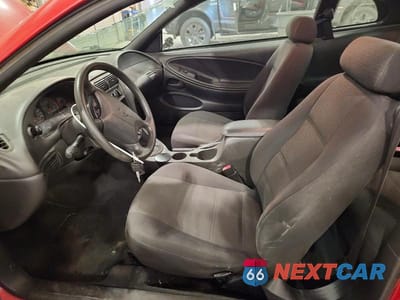 Zdjęcie 7 z 12 samochodu: 2002 FORD MUSTANG VIN:1FAFP40472F176257 - miniatura