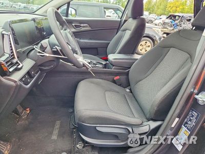 Zdjęcie 7 z 13 samochodu: 2023 KIA SPORTAGE LX VIN:KNDPUCAGXP7042502 - miniatura