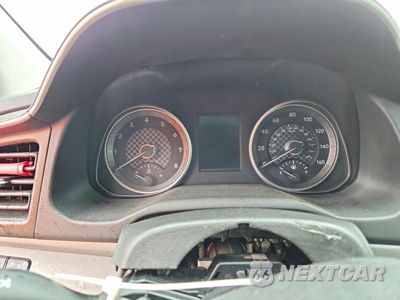 Zdjęcie 9 z 12 samochodu: 2020 HYUNDAI ELANTRA SEL VIN:5NPD84LF2LH539308 - miniatura