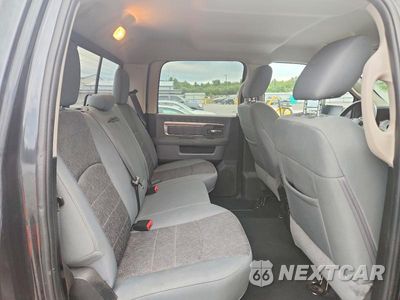 Zdjęcie 10 z 12 samochodu: 2018 RAM 2500 SLT VIN:3C6UR5DJ9JG212150 - miniatura