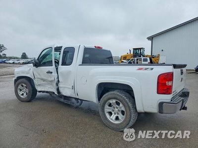 Drugie zdjęcie samochodu z przodu: 2011 CHEVROLET SILVERADO K1500 LT VIN:1GCRKSE3XBZ402218 - miniatura