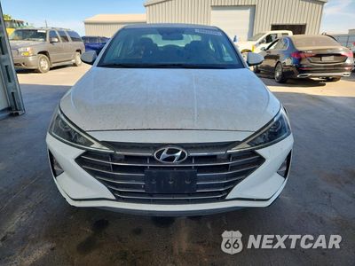 Piąte zdjęcie samochodu w środku: 2020 HYUNDAI ELANTRA SEL VIN:5NPD84LF5LH554899 - miniatura