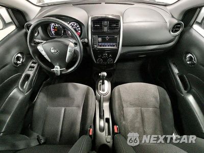 Zdjęcie 8 z 13 samochodu: 2019 NISSAN VERSA SV VIN:3N1CN7AP1KL812550 - miniatura