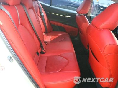 Zdjęcie 10 z 12 samochodu: 2018 TOYOTA CAMRY XSE VIN:4T1B61HK4JU022916 - miniatura