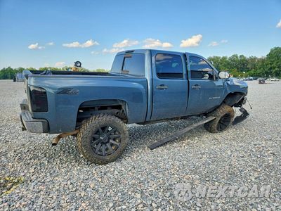 Trzecie zdjęcie samochodu z tyłu: 2011 CHEVROLET SILVERADO K1500 LT VIN:3GCPKSE3XBG367851 - miniatura