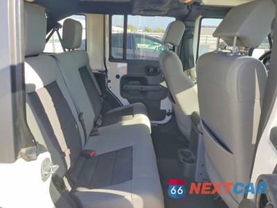Zdjęcie 10 z 12 samochodu: 2010 JEEP WRANGLER UNLIMITED SPORT VIN:1J4BA3H13AL183859 - miniatura