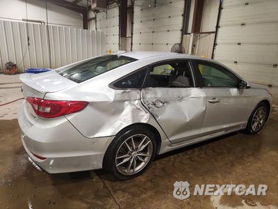 Trzecie zdjęcie samochodu z tyłu: 2017 HYUNDAI SONATA SPORT 2.0T VIN:5NPE34AB8HH564336 - miniatura