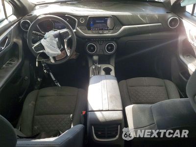 Zdjęcie 8 z 14 samochodu: 2021 CHEVROLET BLAZER 2LT VIN:3GNKBHRSXMS547739 - miniatura