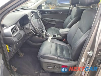 Zdjęcie 7 z 13 samochodu: 2016 KIA SORENTO SX V6 VIN:5XYPKDA56GG086851 - miniatura