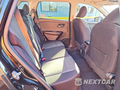 Zdjęcie 10 z 12 samochodu: 2023 NISSAN ROGUE SV VIN:5N1BT3BA7PC849814 - miniatura