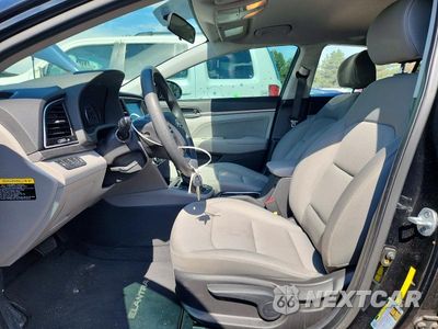 Zdjęcie 7 z 12 samochodu: 2017 HYUNDAI ELANTRA SE VIN:KMHD84LF7HU060553 - miniatura