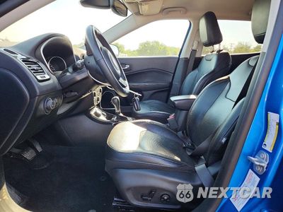 Zdjęcie 7 z 13 samochodu: 2019 JEEP COMPASS LIMITED VIN:3C4NJDCB2KT742218 - miniatura