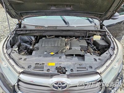 Zdjęcie 11 z 11 samochodu: 2015 TOYOTA HIGHLANDER LE VIN:5TDBKRFH2FS162531 - miniatura