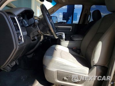 Zdjęcie 7 z 12 samochodu: 2018 RAM 1500 SLT VIN:1C6RR7LT7JS219725 - miniatura