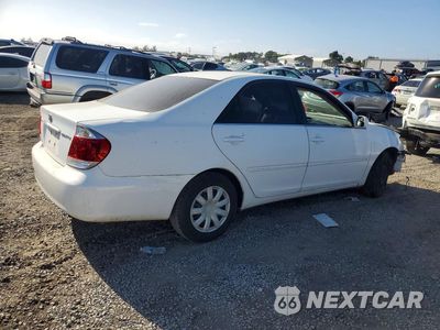 Trzecie zdjęcie samochodu z tyłu: 2005 TOYOTA CAMRY LE VIN:4T1BE32KX5U534094 - miniatura