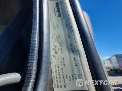 Zdjęcie 12 z 13 samochodu: 2016 VOLVO VNL SEMI TRUCK VIN:4V4NC9EH9GN940007 - miniatura