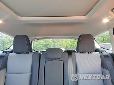 Zdjęcie 10 z 13 samochodu: 2017 FORD ESCAPE SE VIN:1FMCU9GD3HUE89492 - miniatura