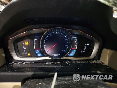 Zdjęcie 9 z 14 samochodu: 2015 VOLVO XC70 T6 PREMIER+ VIN:YV4902NC4F1197311 - miniatura