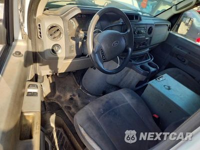 Zdjęcie 8 z 13 samochodu: 2012 FORD ECONOLINE E150 VAN VIN:1FTNE1EL7CDA97971 - miniatura