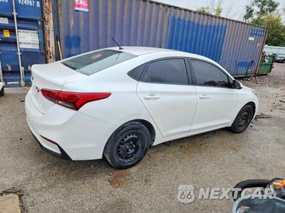 Trzecie zdjęcie samochodu z tyłu: 2019 HYUNDAI ACCENT SE VIN:3KPC24A32KE056149 - miniatura